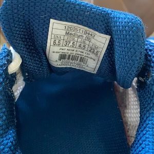 Brooks Shoes - Brooks universal platform size 6.5 medium Brooks Shoes - Brooks universal platform size 6.5 medium